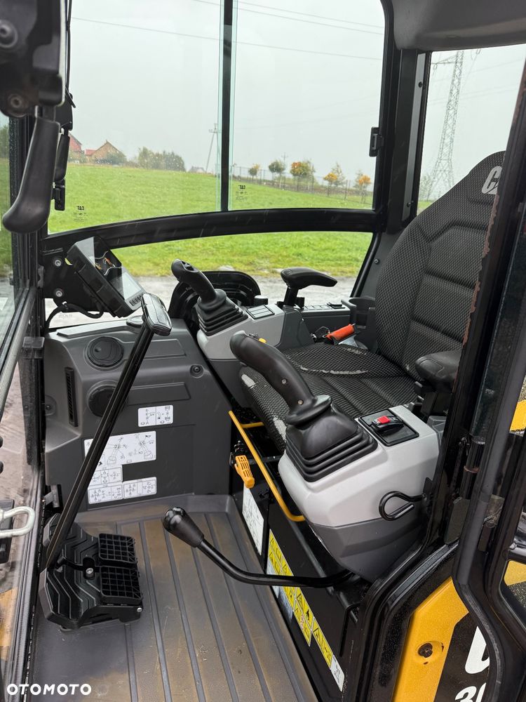 Caterpillar 302 CR - 7