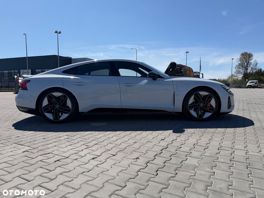 Audi RS e-tron GT - 11