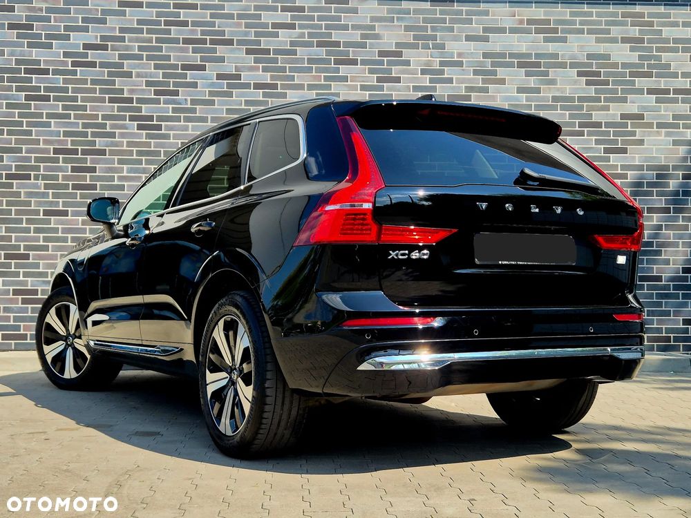 Volvo XC 60 T6 AWD Plug-In Hybrid Inscription - 9