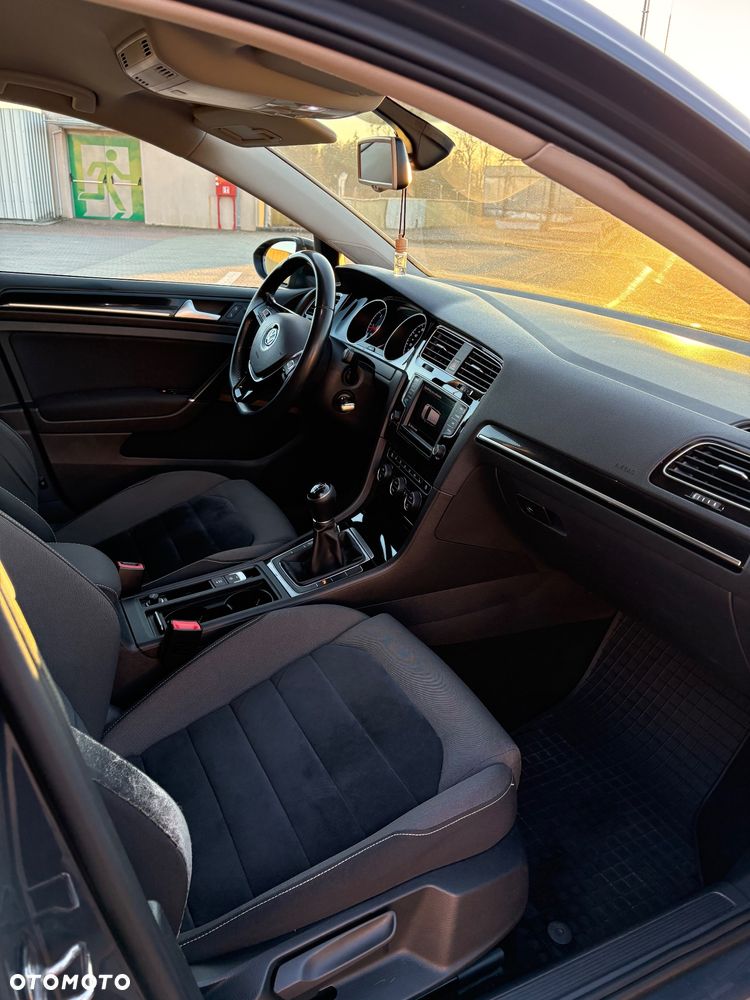 Volkswagen Golf 2.0 TDI BMT Highline - 20