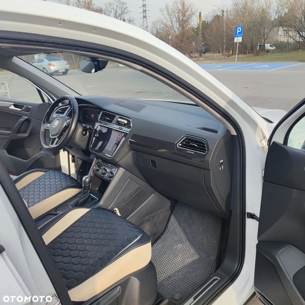 Volkswagen Tiguan - 8