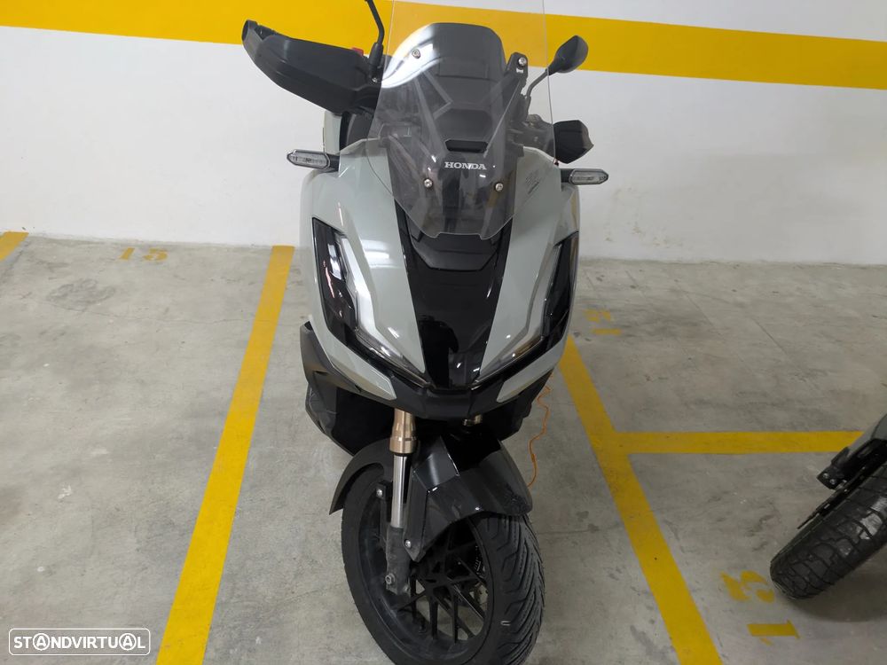 Honda ADV - 1