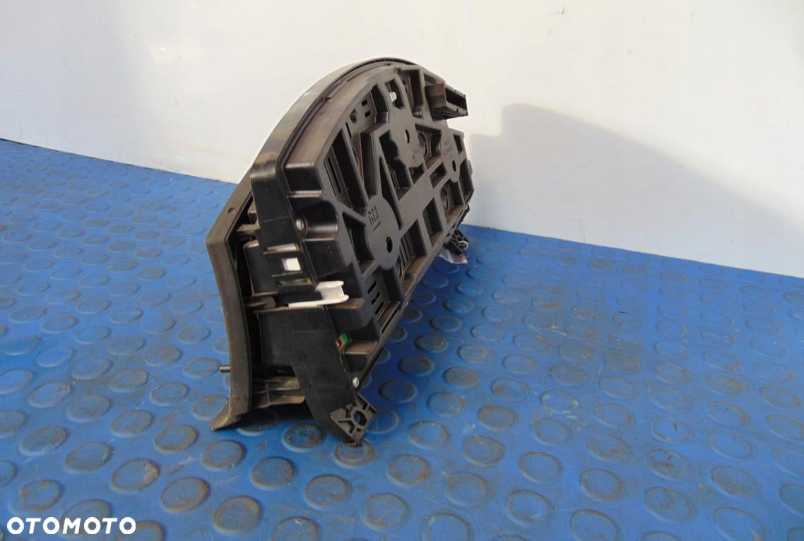 OPEL ZAFIRA B 1.9CDTI AUTOMAT LICZNIK 13230577 - 2