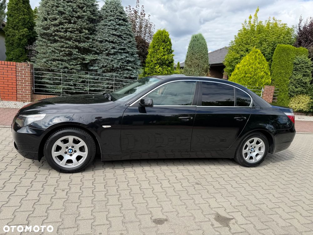BMW Seria 5 523i - 18