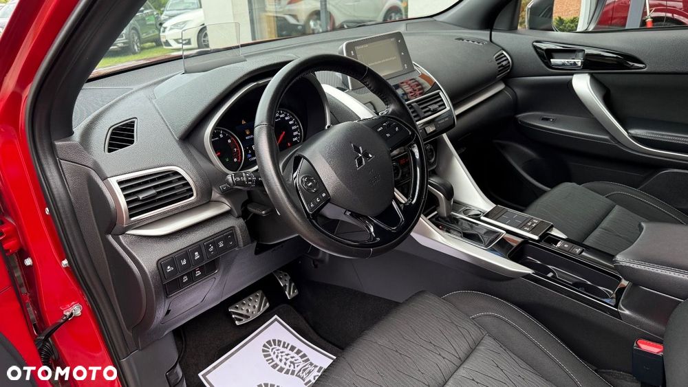 Mitsubishi Eclipse Cross - 17