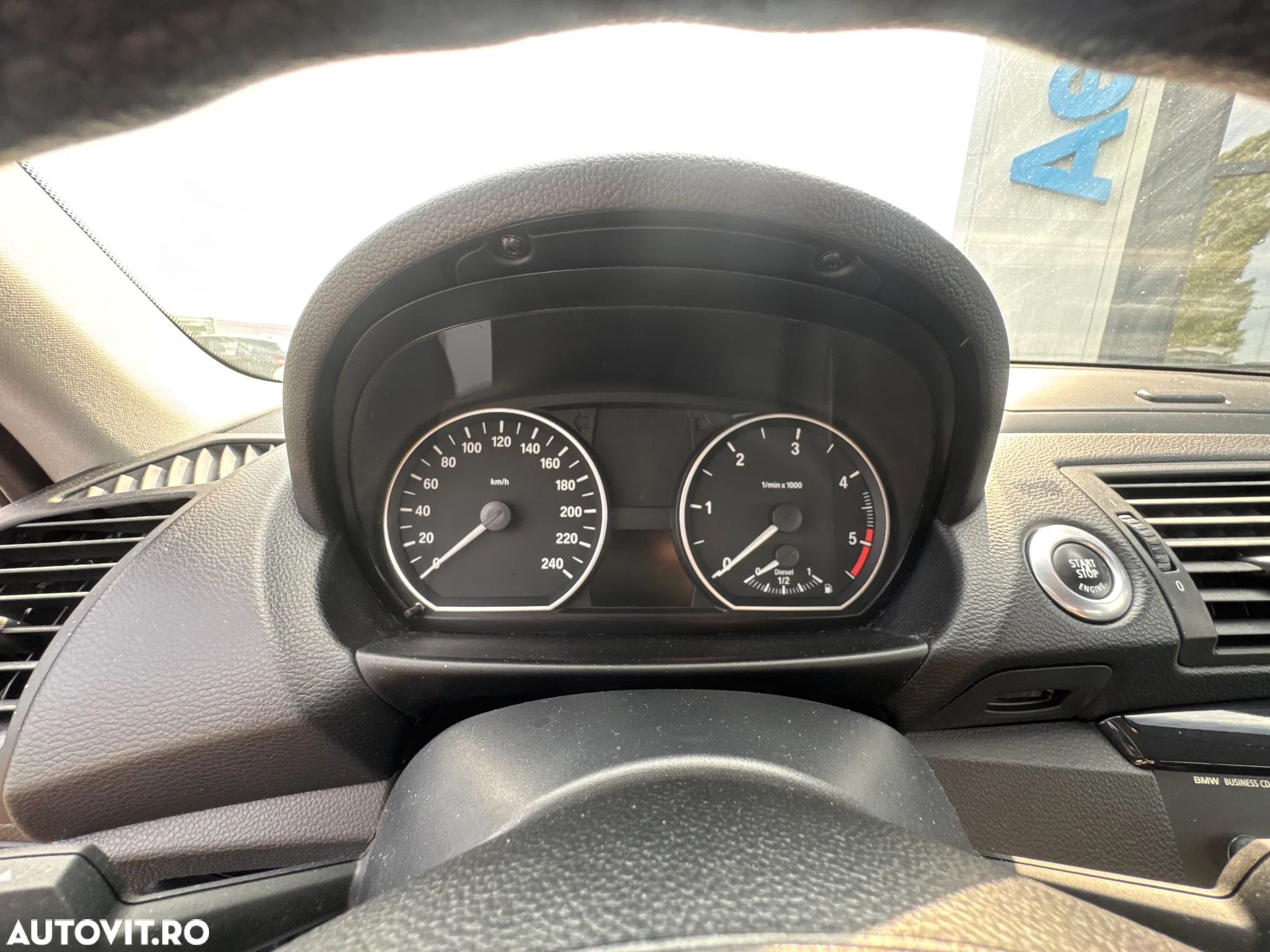 BMW Seria 1 116d - 25
