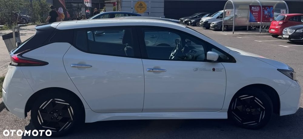 Nissan Leaf 40kWh Acenta - 19