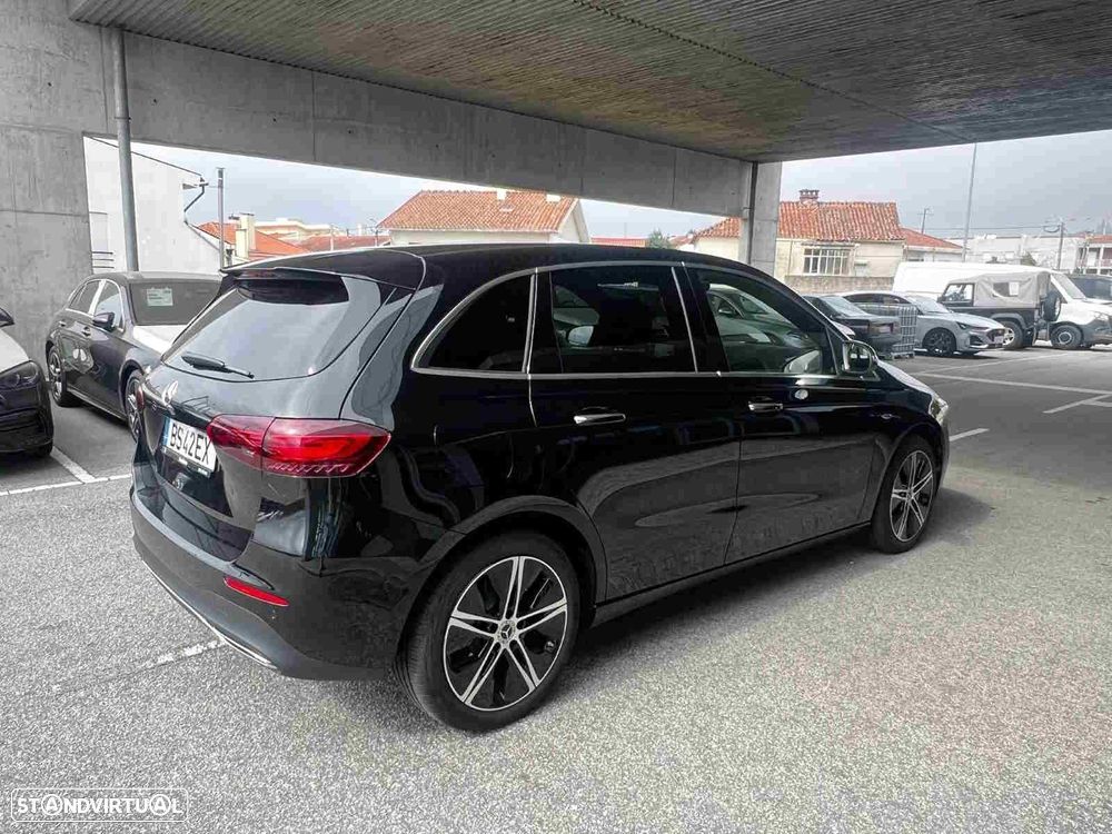 Mercedes-Benz B 250 e - 9