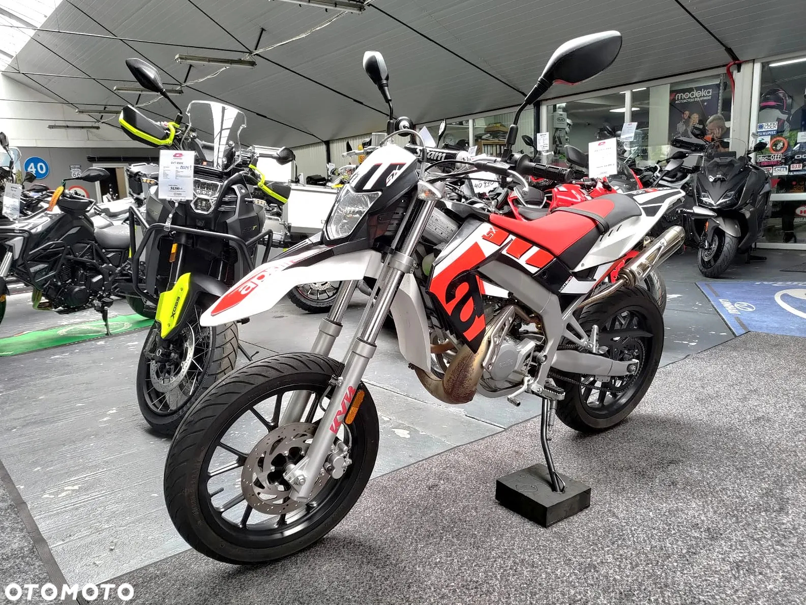 Aprilia SX