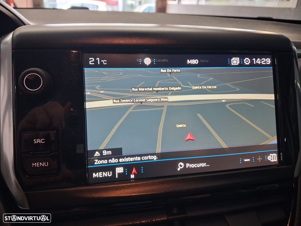 Peugeot 208 1.2 PureTech Active - 17