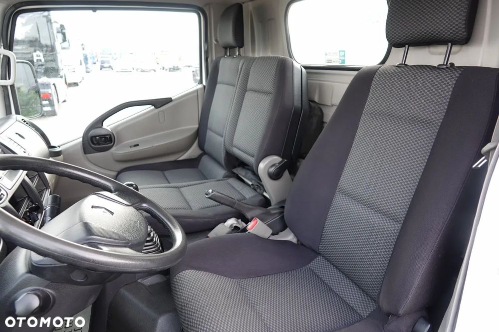 Renault MAXITY 140 / ZABUDOWA BURTOWA / BLIŹNIAK / MANUAL / 3 MIEJSCA / - 24