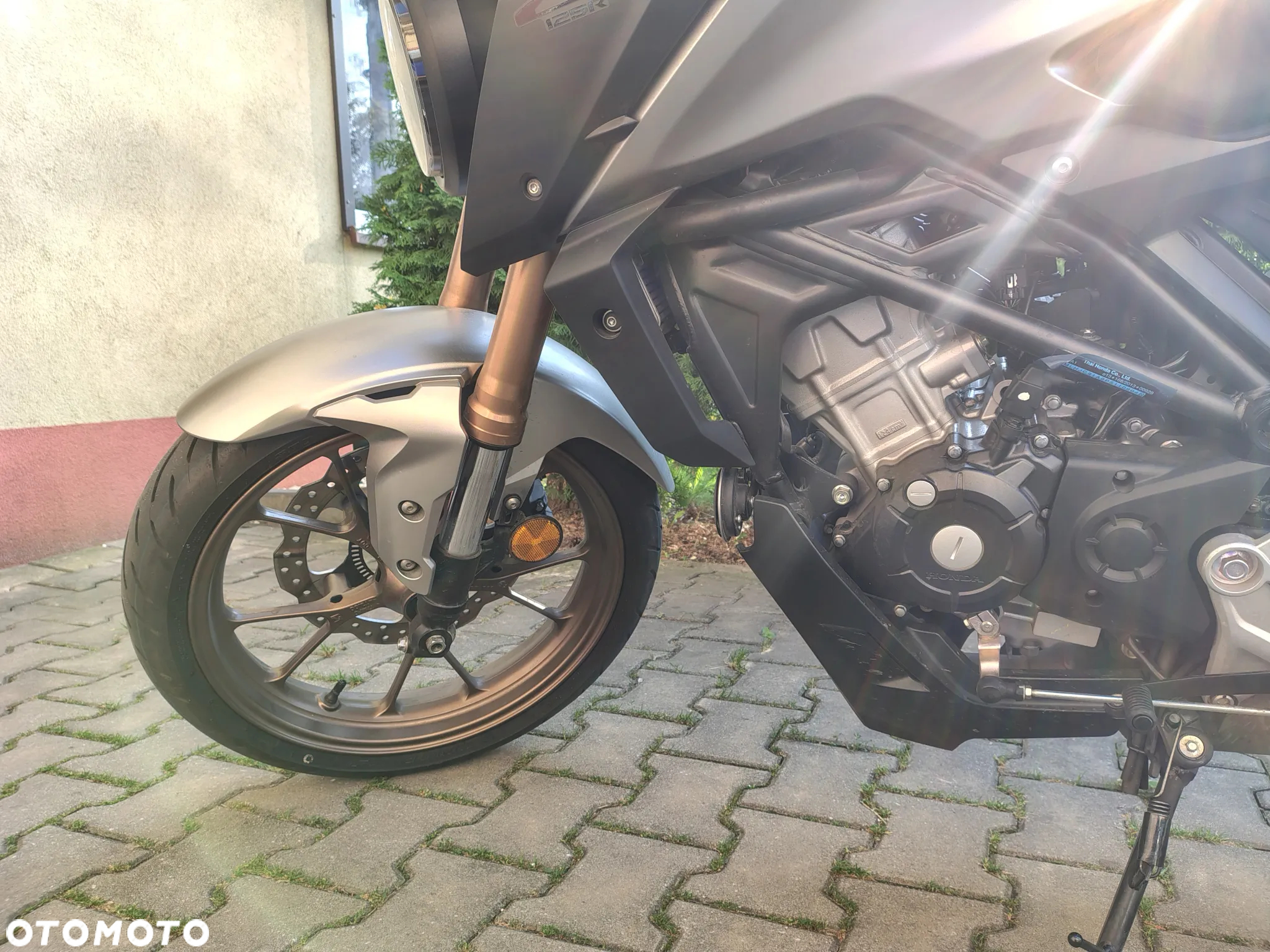 Honda CBF - 3