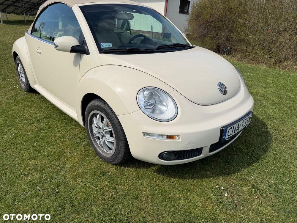 Volkswagen New Beetle 2.0 Automatik - 2