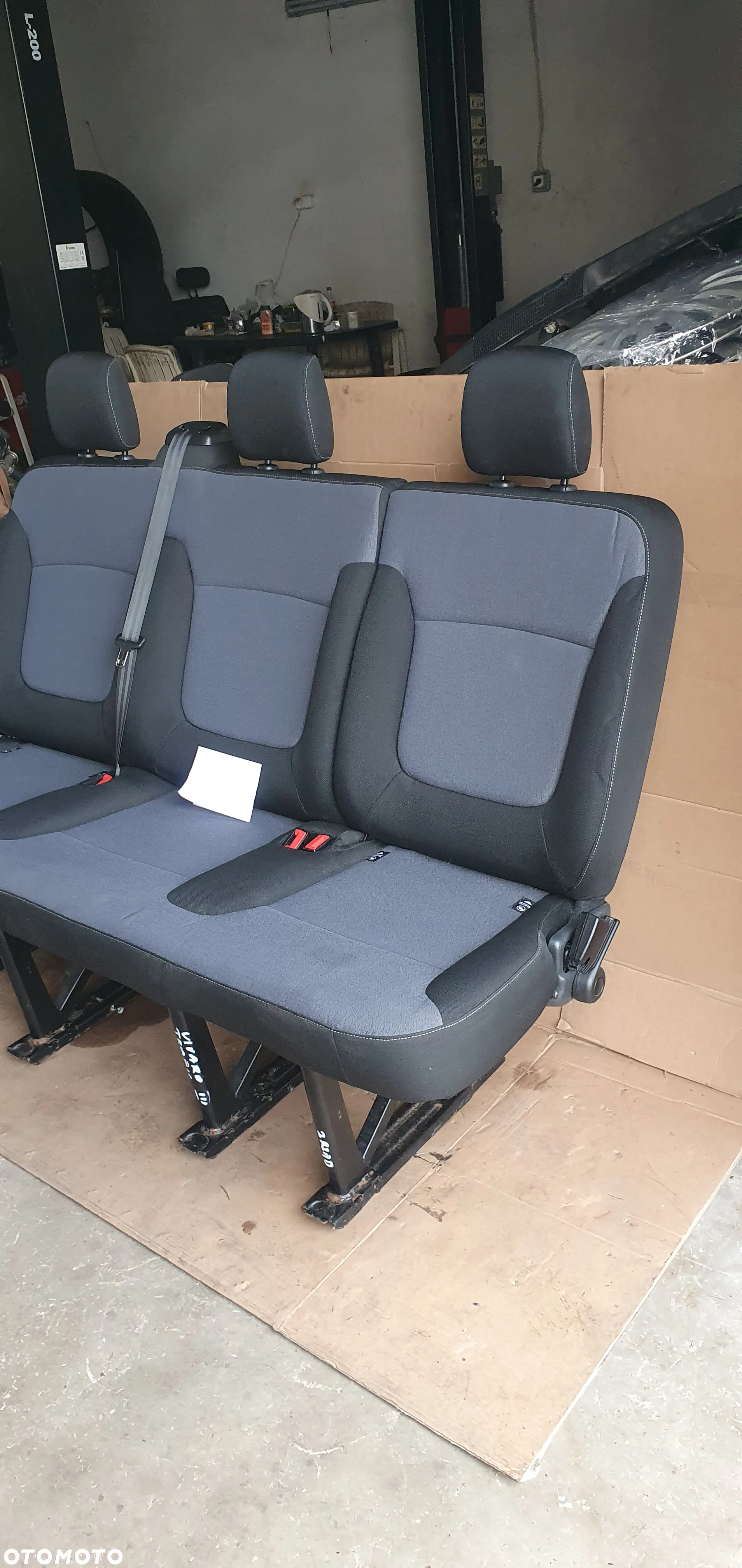 Fotel kanapa ławka tył tylna Renault Trafic III Vivaro B 14- - 4