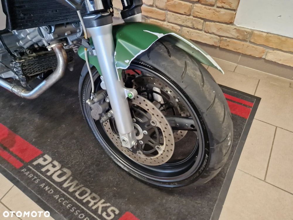 Suzuki SV - 8