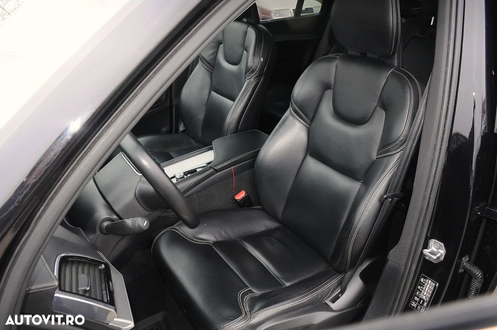 Volvo XC 90 D5 AWD Inscription - 5