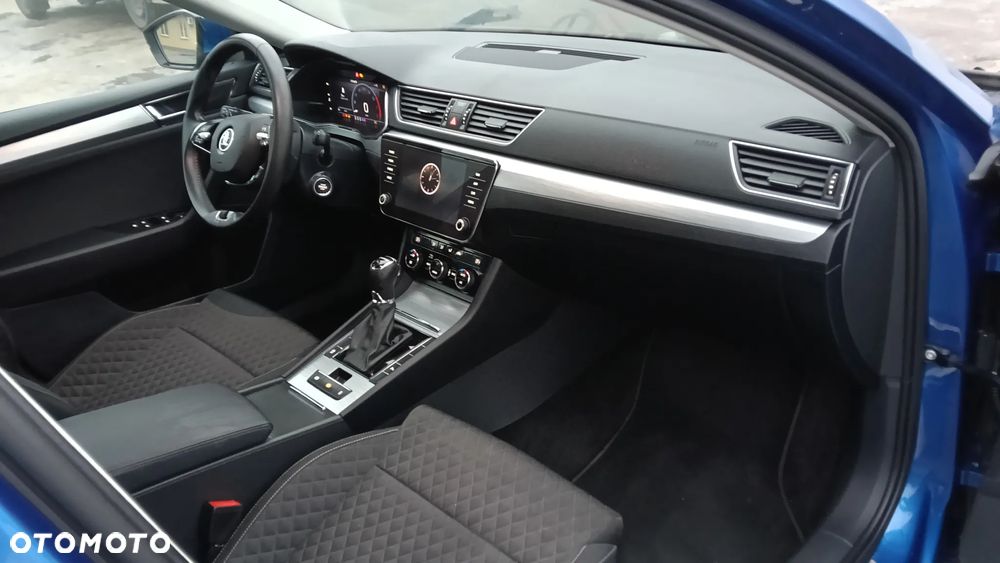 Skoda Superb 1.5 TSI ACT DSG Sportline - 26