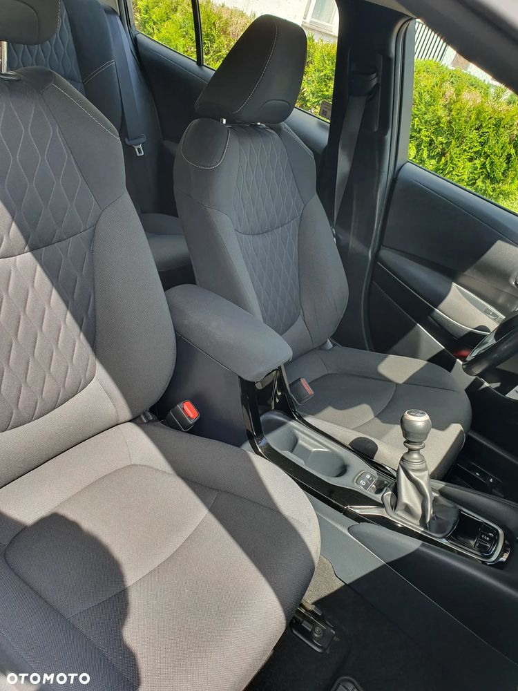 Toyota Corolla 1.6 Comfort - 27