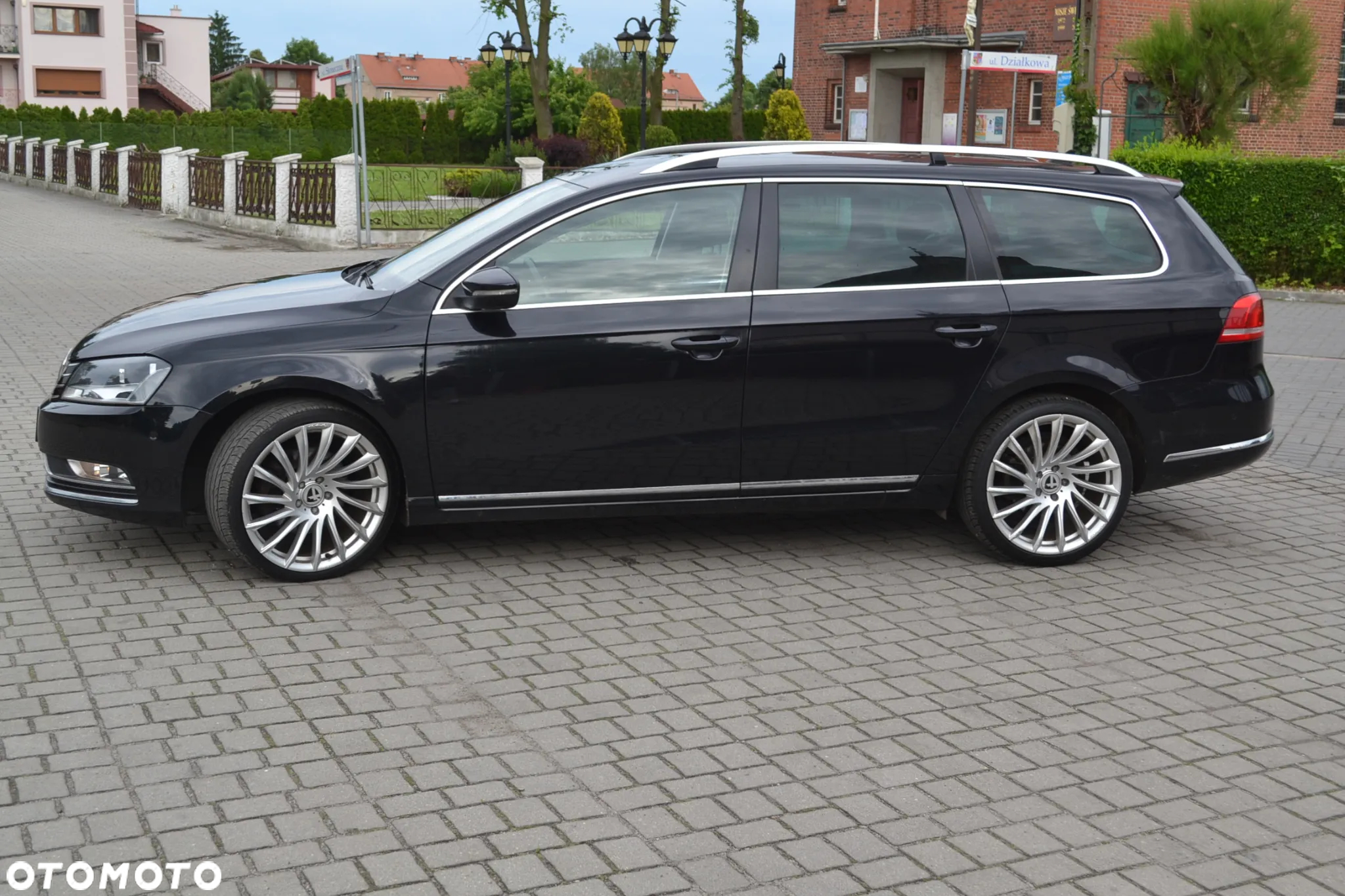 Volkswagen Passat 2.0 TDI Comfortline DSG - 11