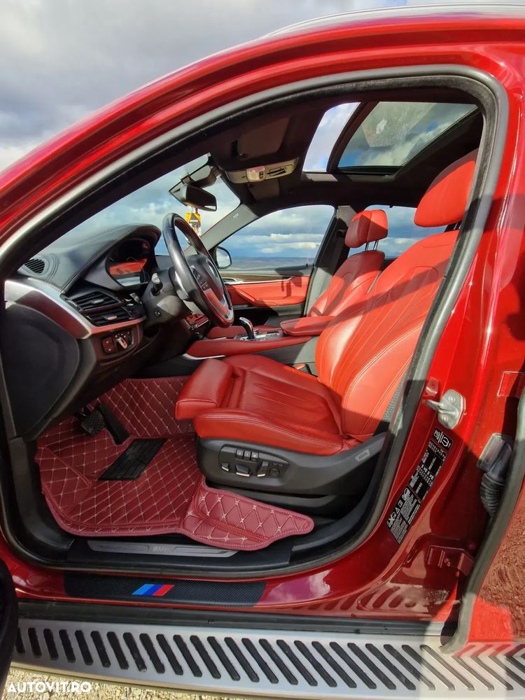 BMW X6 xDrive50i - 24