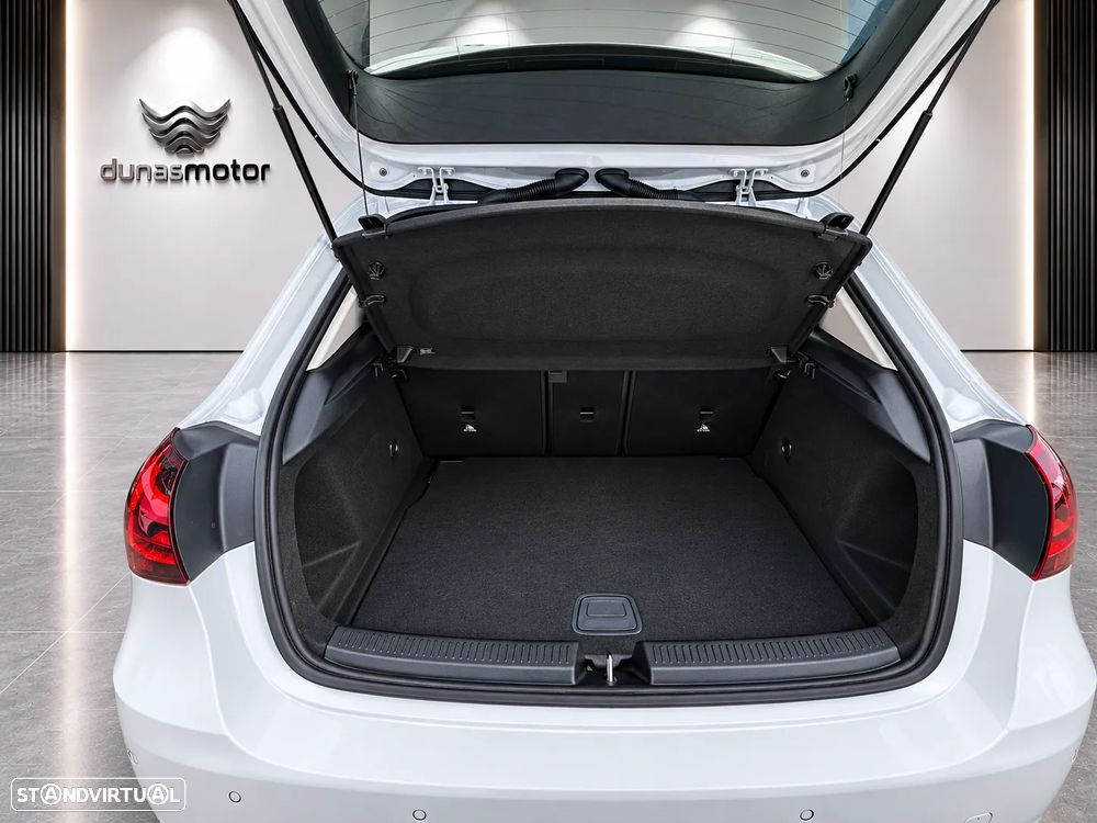 Mercedes-Benz A 200 Standard - 3