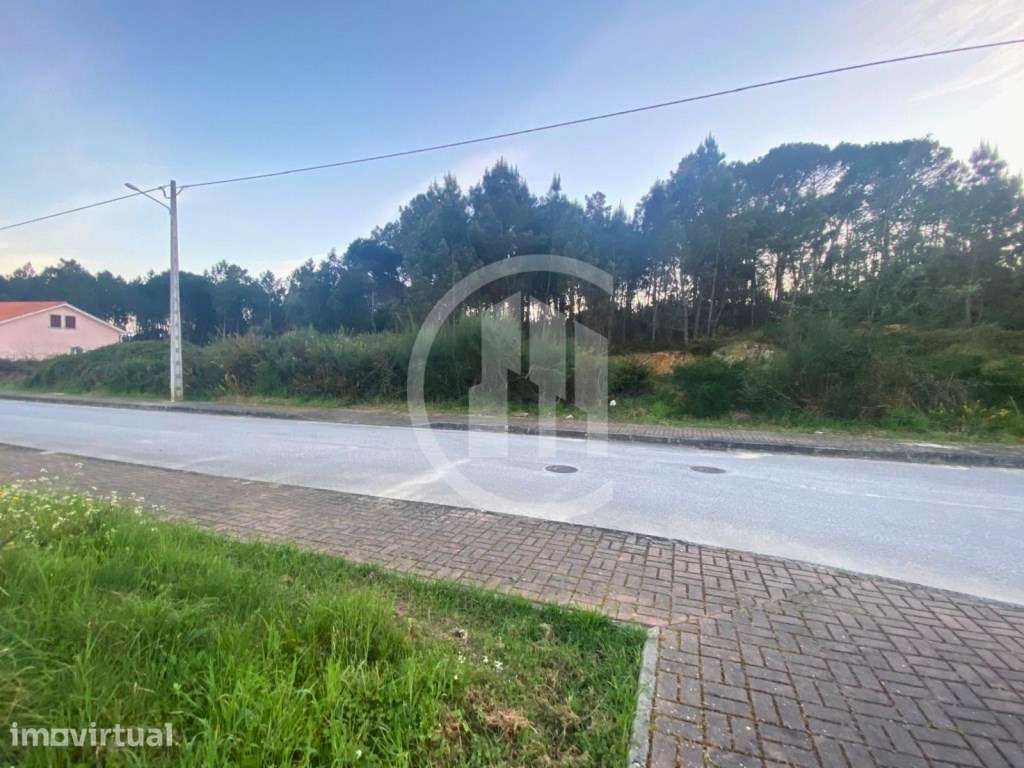 Terreno para construção sito no Bairro Social Ribeiro do Fojo - Grande imagem: 4/4