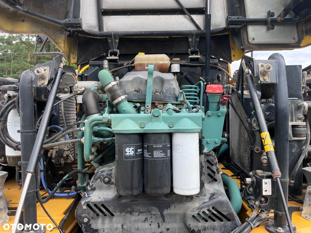 Volvo A25E - 17