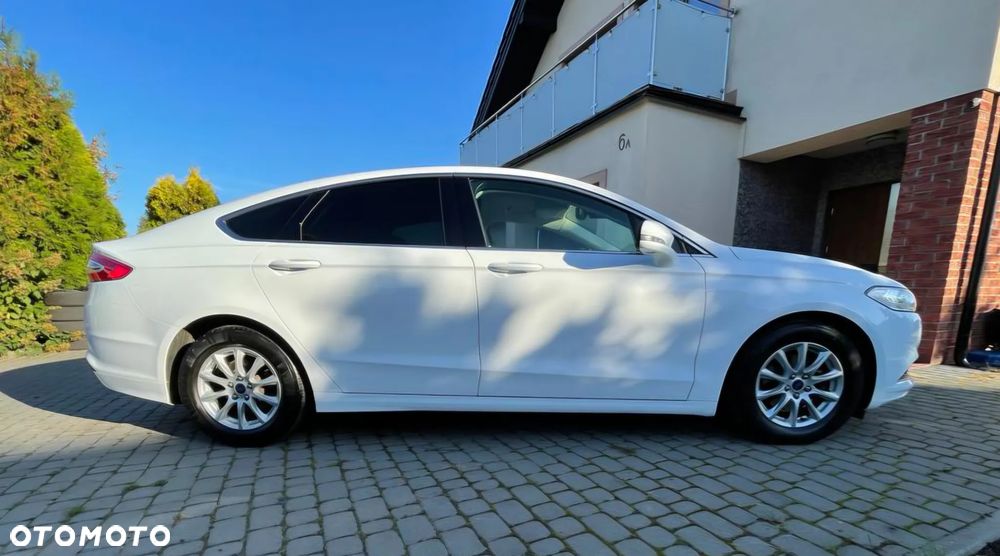 Ford Mondeo 2.0 TDCi STart-Stopp Titanium - 3