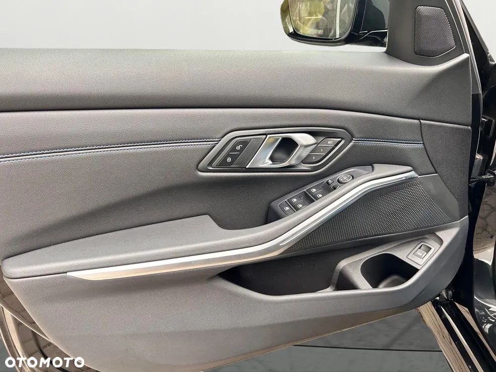 BMW Seria 3 - 20