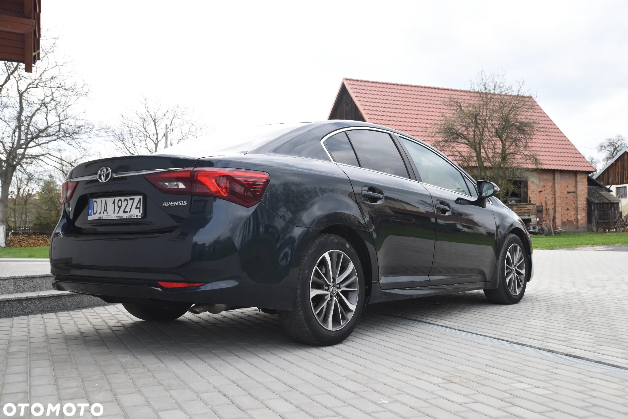 Toyota Avensis - 5