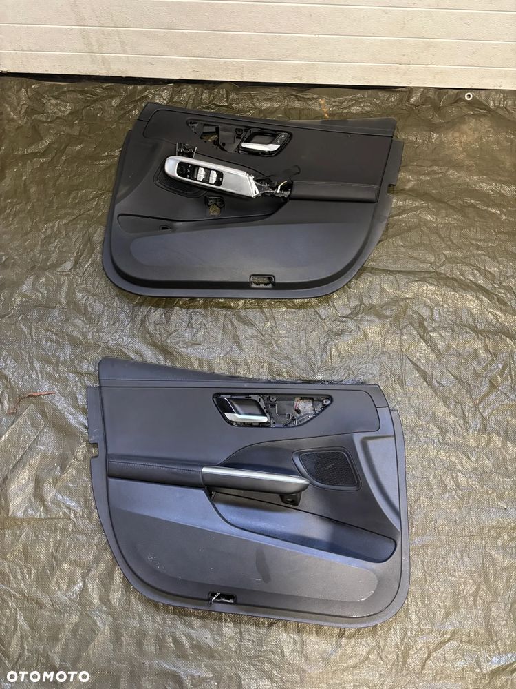 Mercedes C Klasa W206 boczek drzwi prawy lewy przód - 1