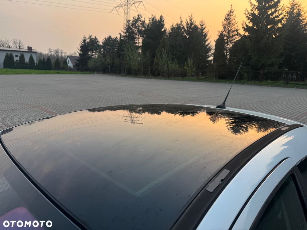 Peugeot 207 1.6 VTi Sporty - 8