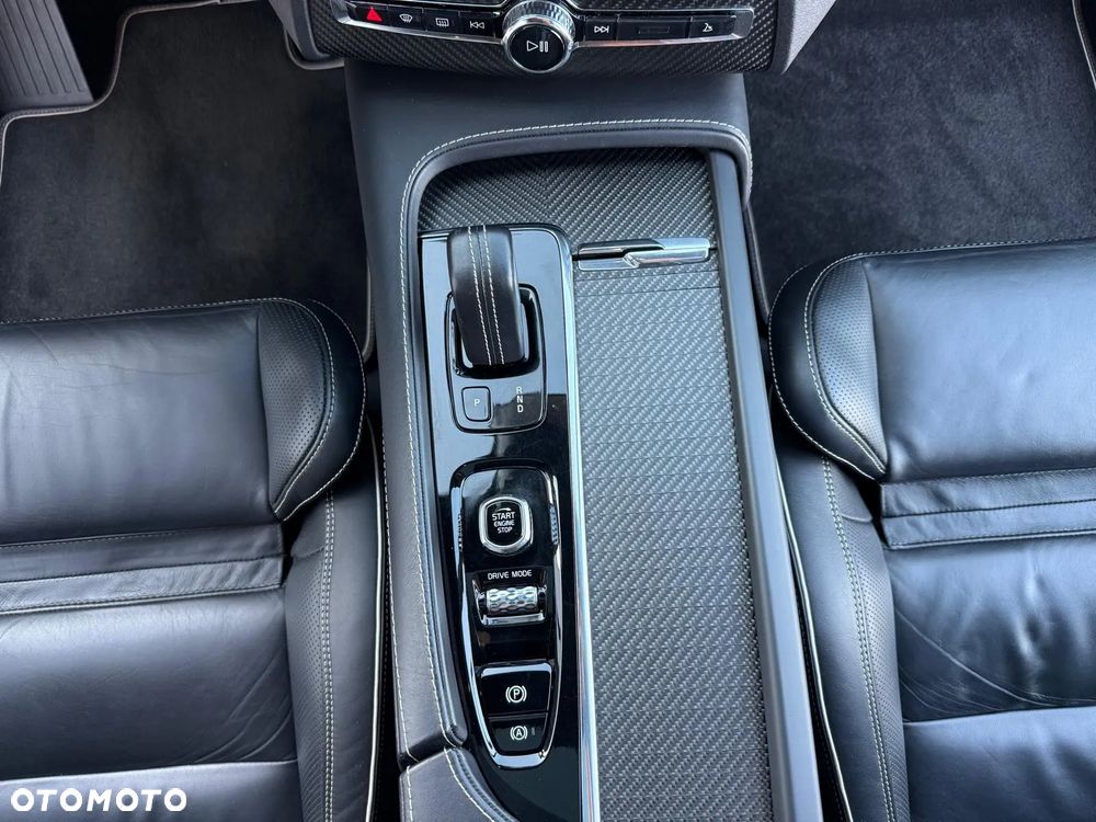 Volvo XC 90 B5 D AWD Geartronic RDesign - 15