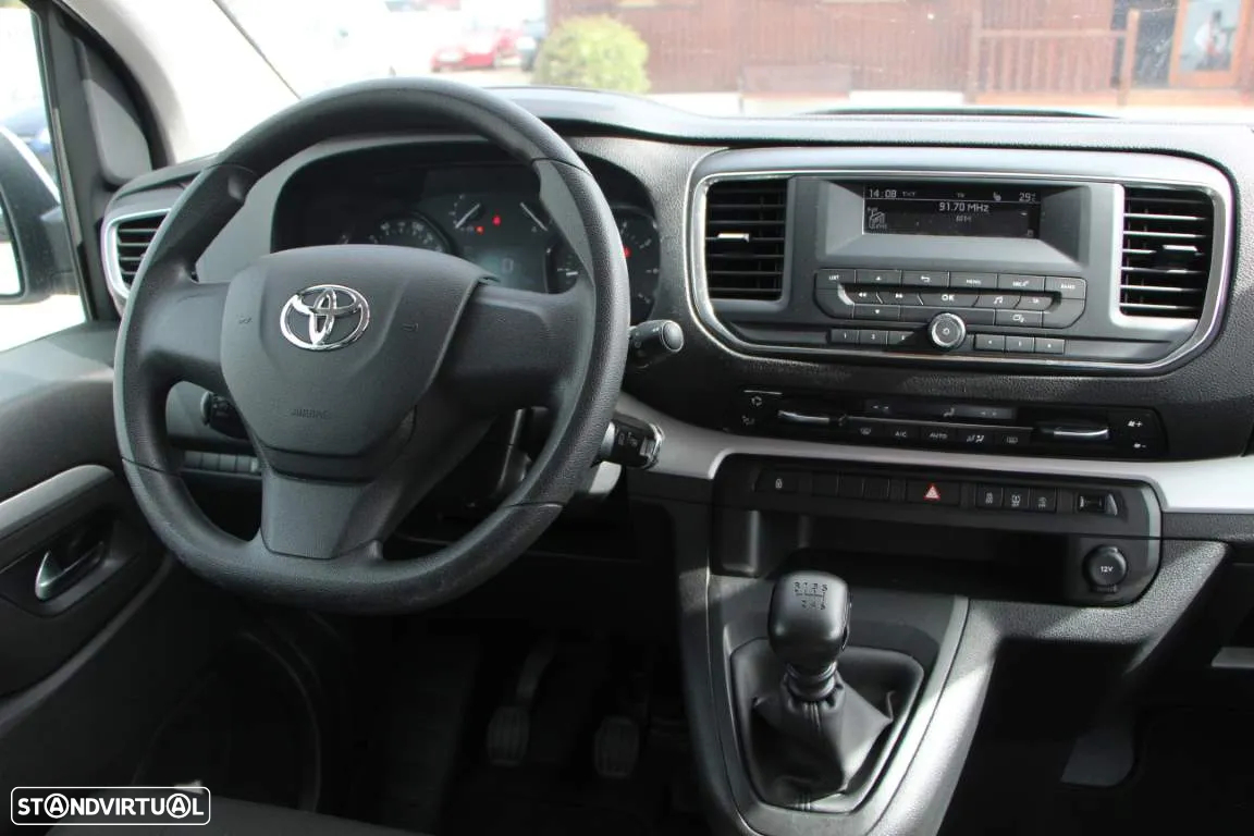 Toyota Proace Verso 1.5 D-4D L2 1.2T Comfort 9L PDL - 2