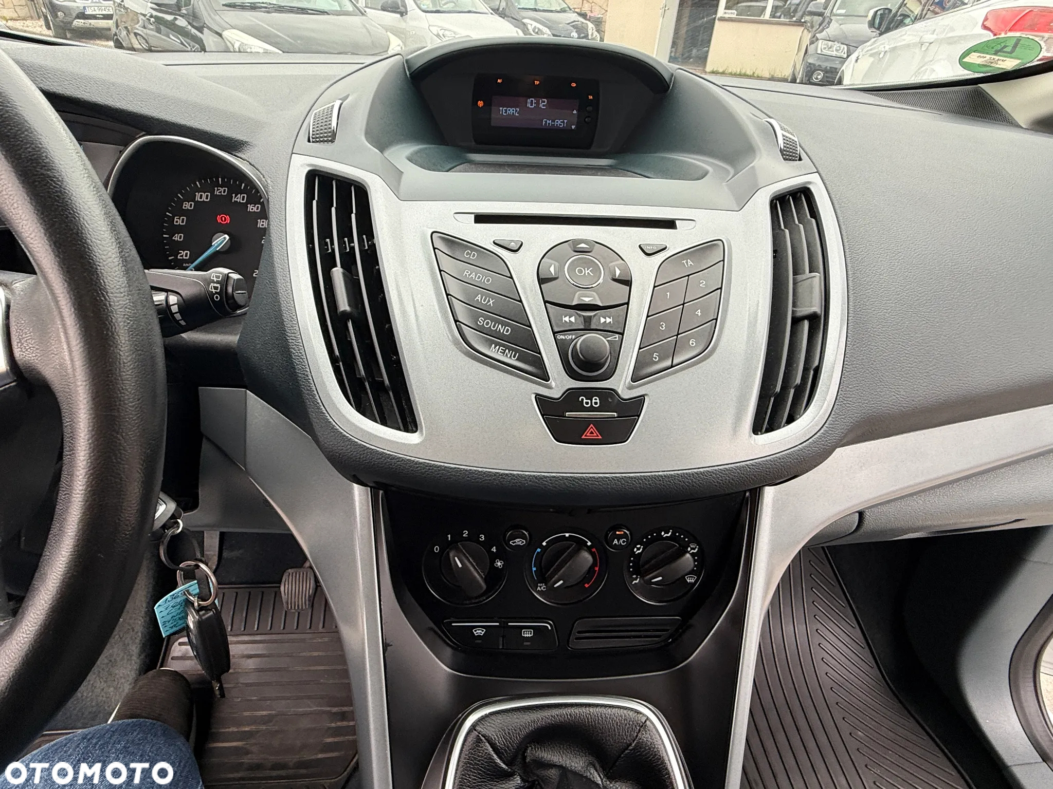 Ford C-MAX 1.6 Ti-VCT Champions Edition - 29