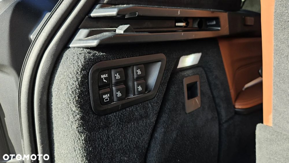 BMW X7 M50d sport - 23