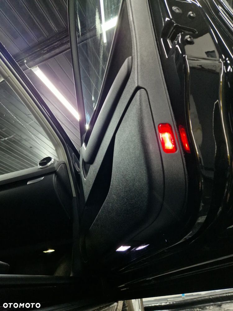 Audi A3 Sportback 1.6 TDI DPF Ambiente - 16