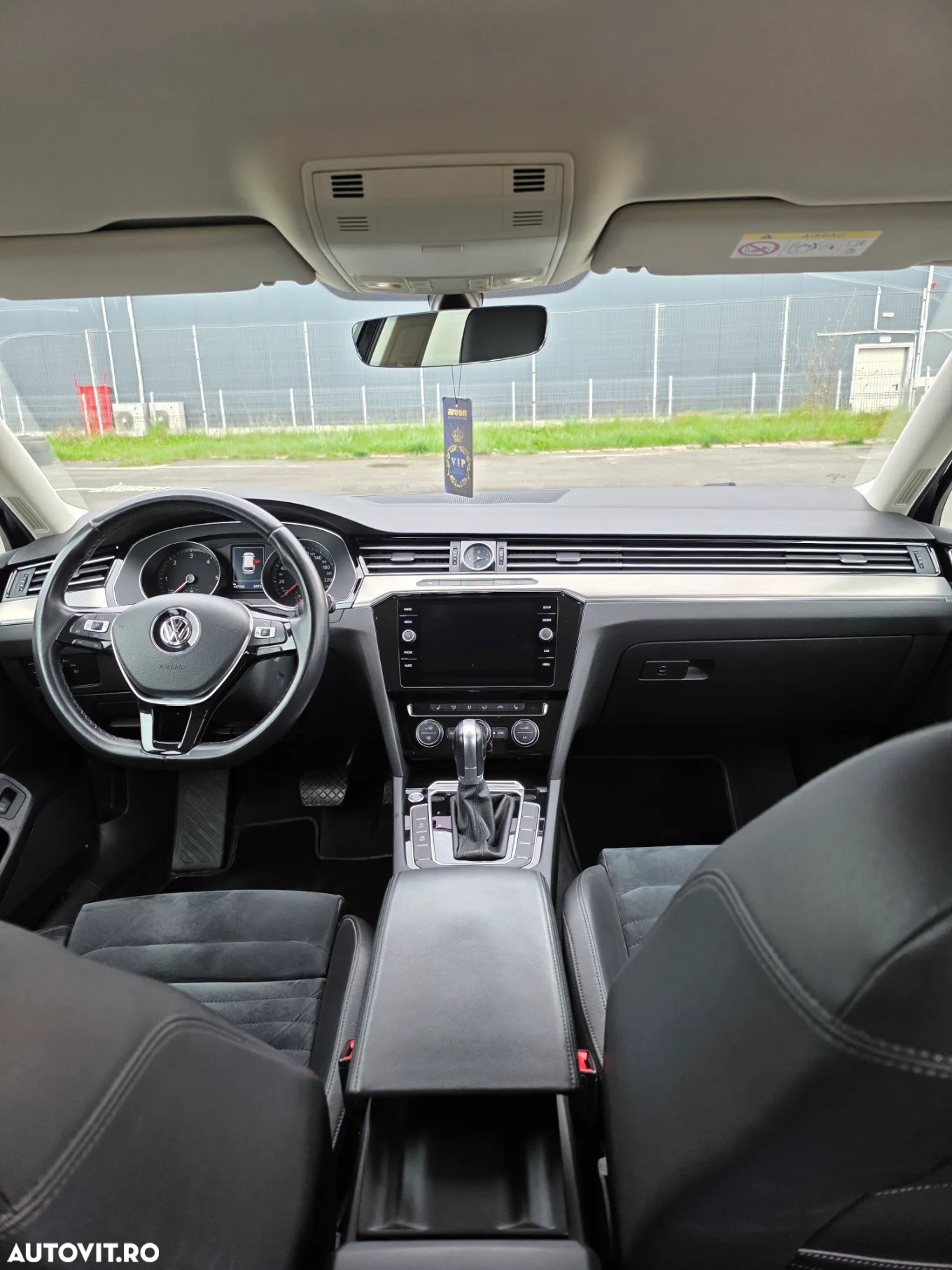 Volkswagen Passat Variant 2.0 TDI DSG Highline - 6