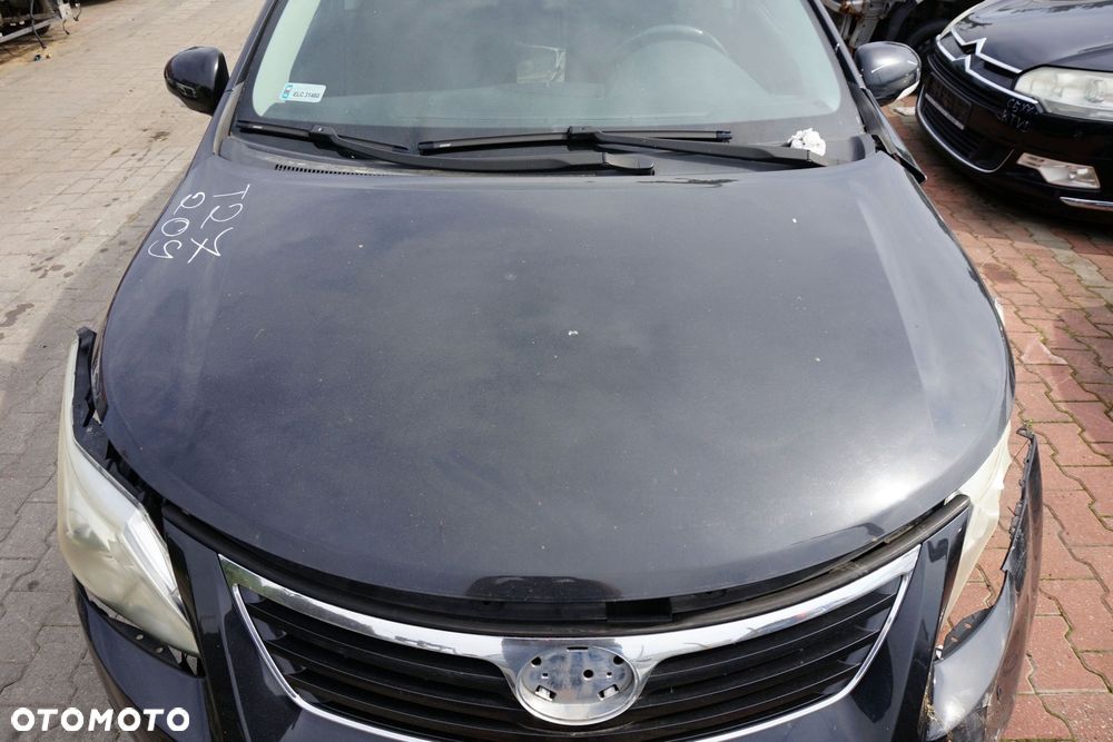 MASKA POKRYWA SILNIKA AVENSIS III T27 PH1 209 53301-05040 CZARNY TOYOTA 2009-2011 - 1