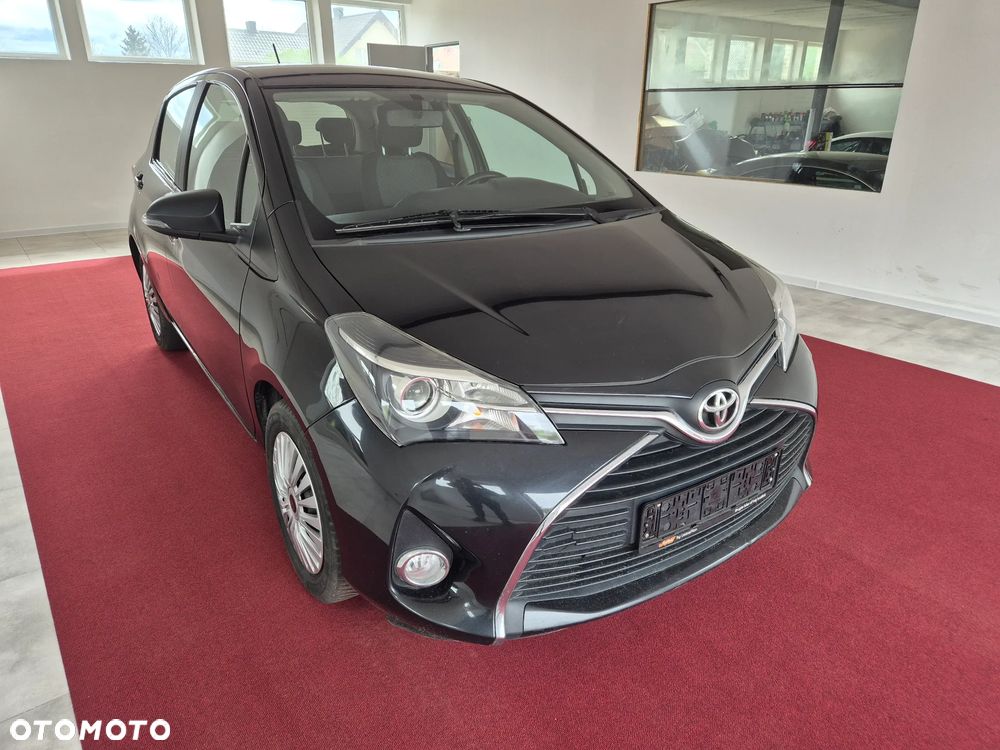 Toyota Yaris - 1