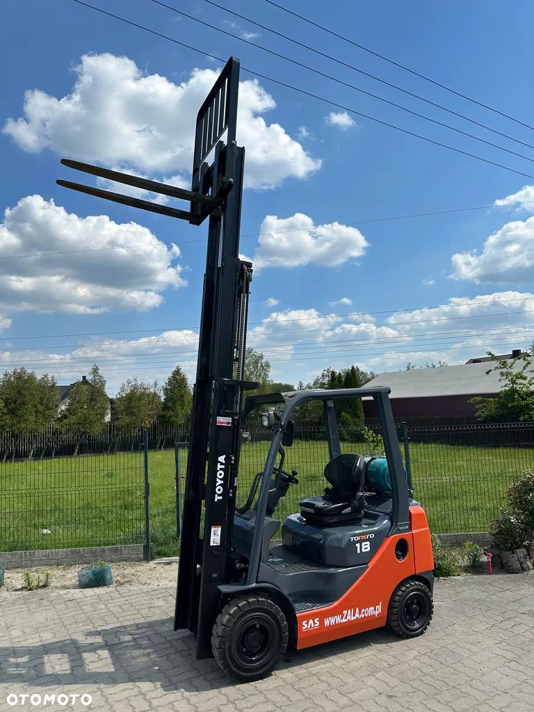 Toyota 02-8FGF18 - 3
