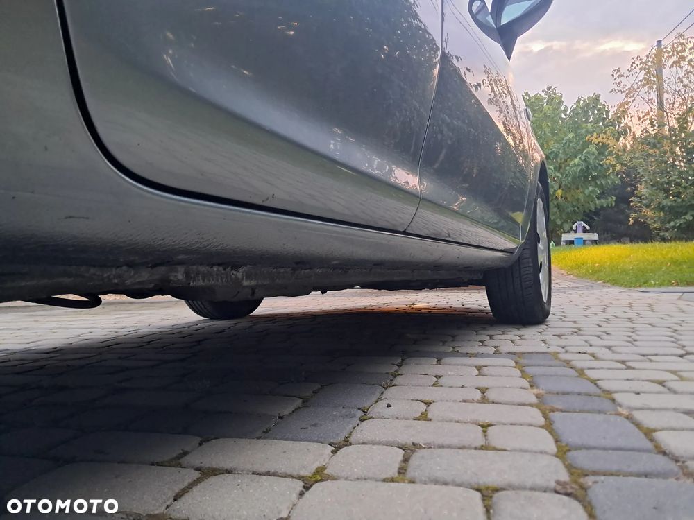 Opel Corsa - 23