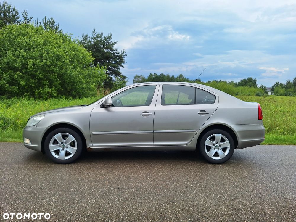 Skoda Octavia 2.0 TDI DPF Elegance DSG - 15