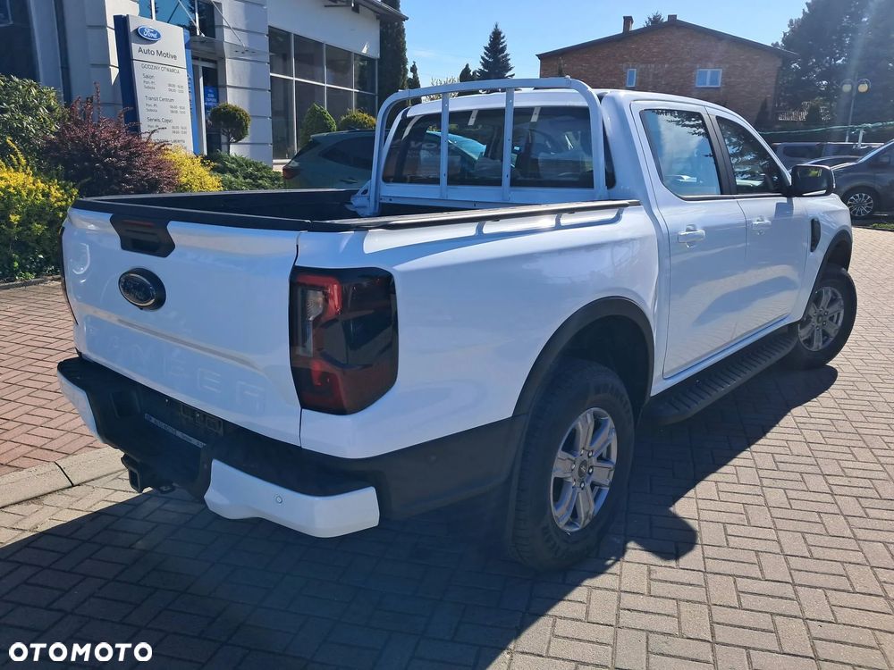 Ford Ranger XLT - 12