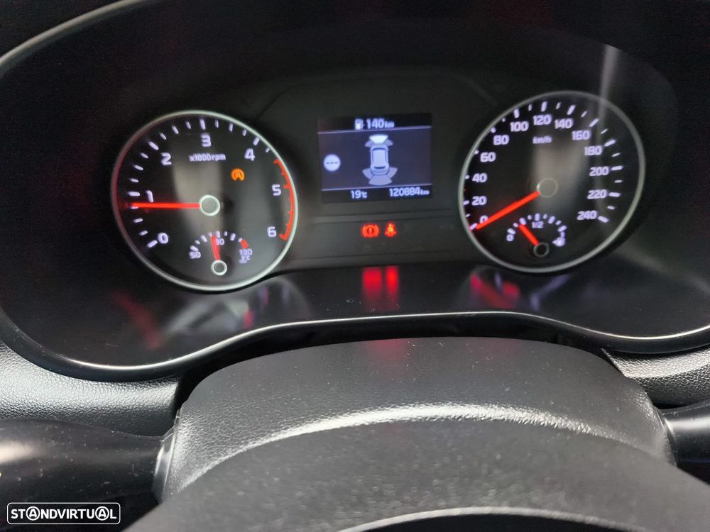 Kia Sportage 1.6 CRDI ISG Urban - 20