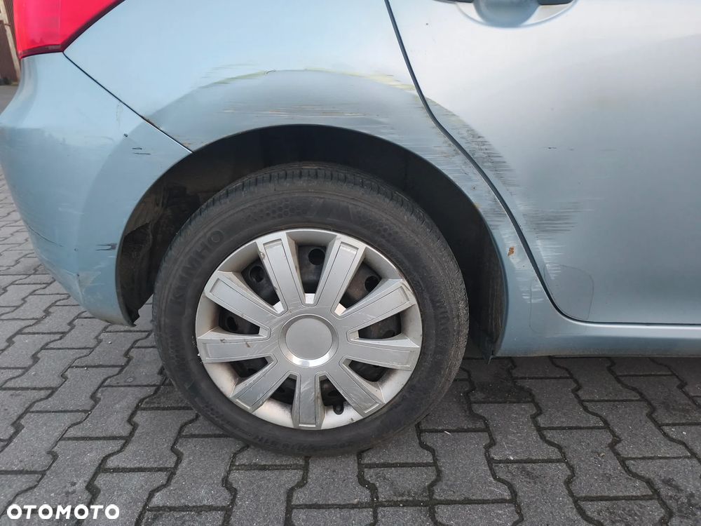 Toyota Auris - 8