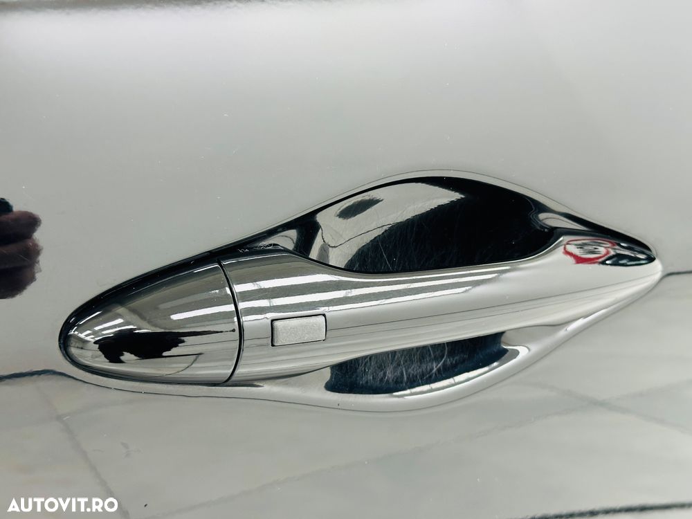 Hyundai ix35 1.6 2WD Fifa World Cup Edition - 16