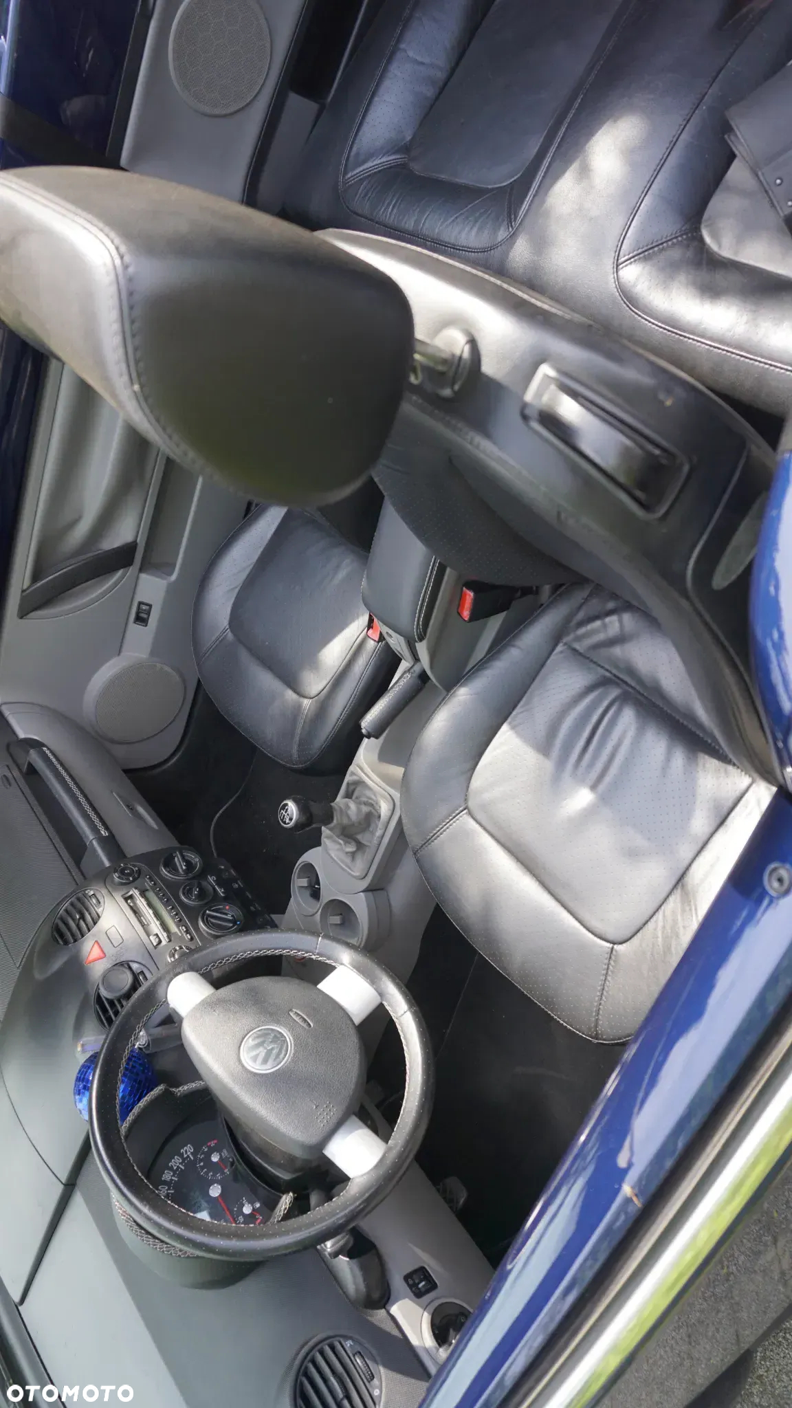 Volkswagen New Beetle 1.6 - 17
