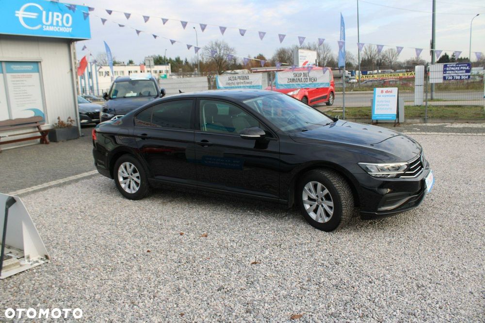 Volkswagen Passat - 5