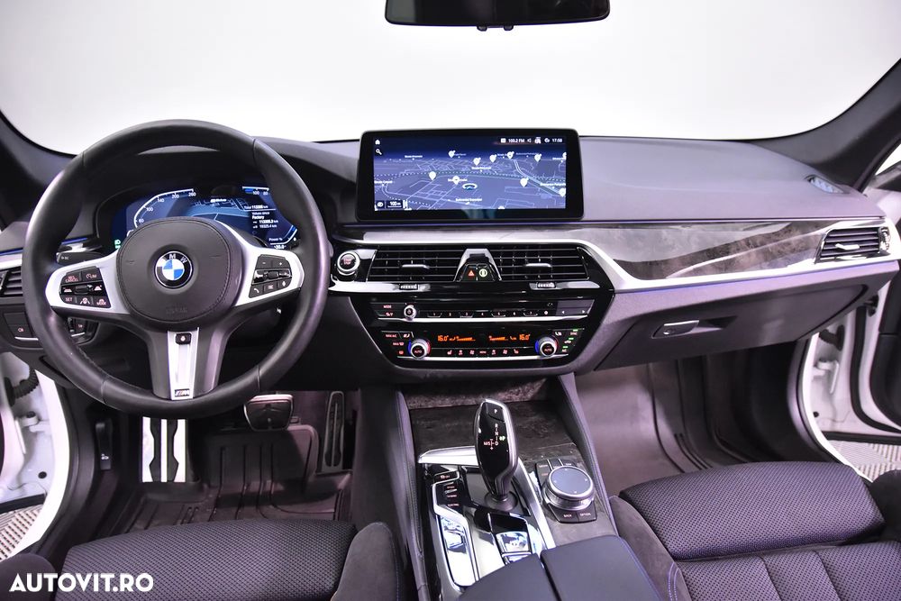 BMW Seria 5 545e xDrive Aut. M Sport Edition - 9